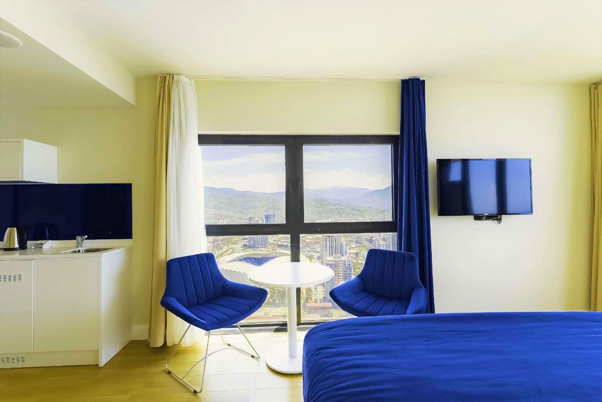 Orbi Twin Towers Aparthotel With Sea View Батумі Екстер'єр фото