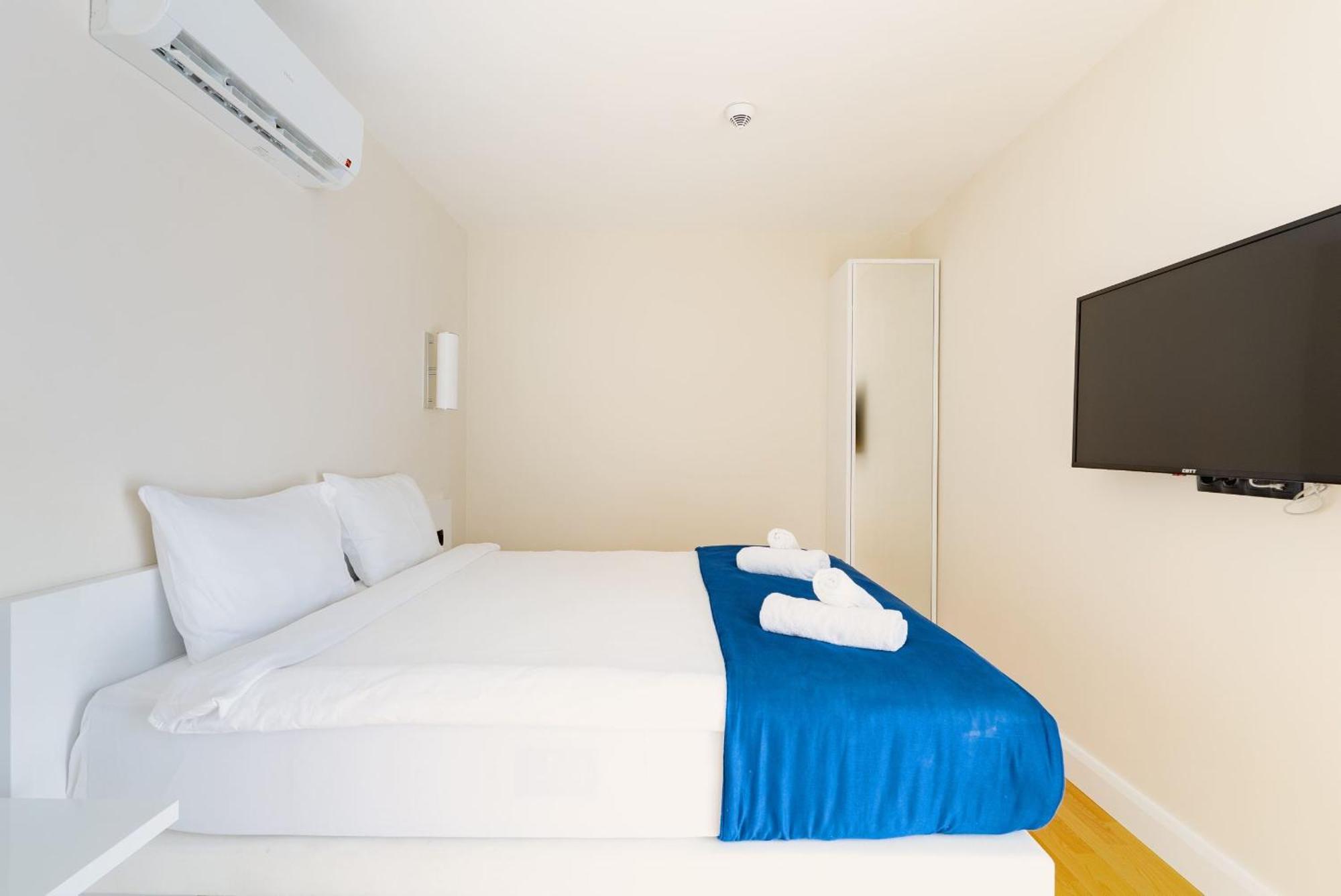 Orbi Twin Towers Aparthotel With Sea View Батумі Екстер'єр фото