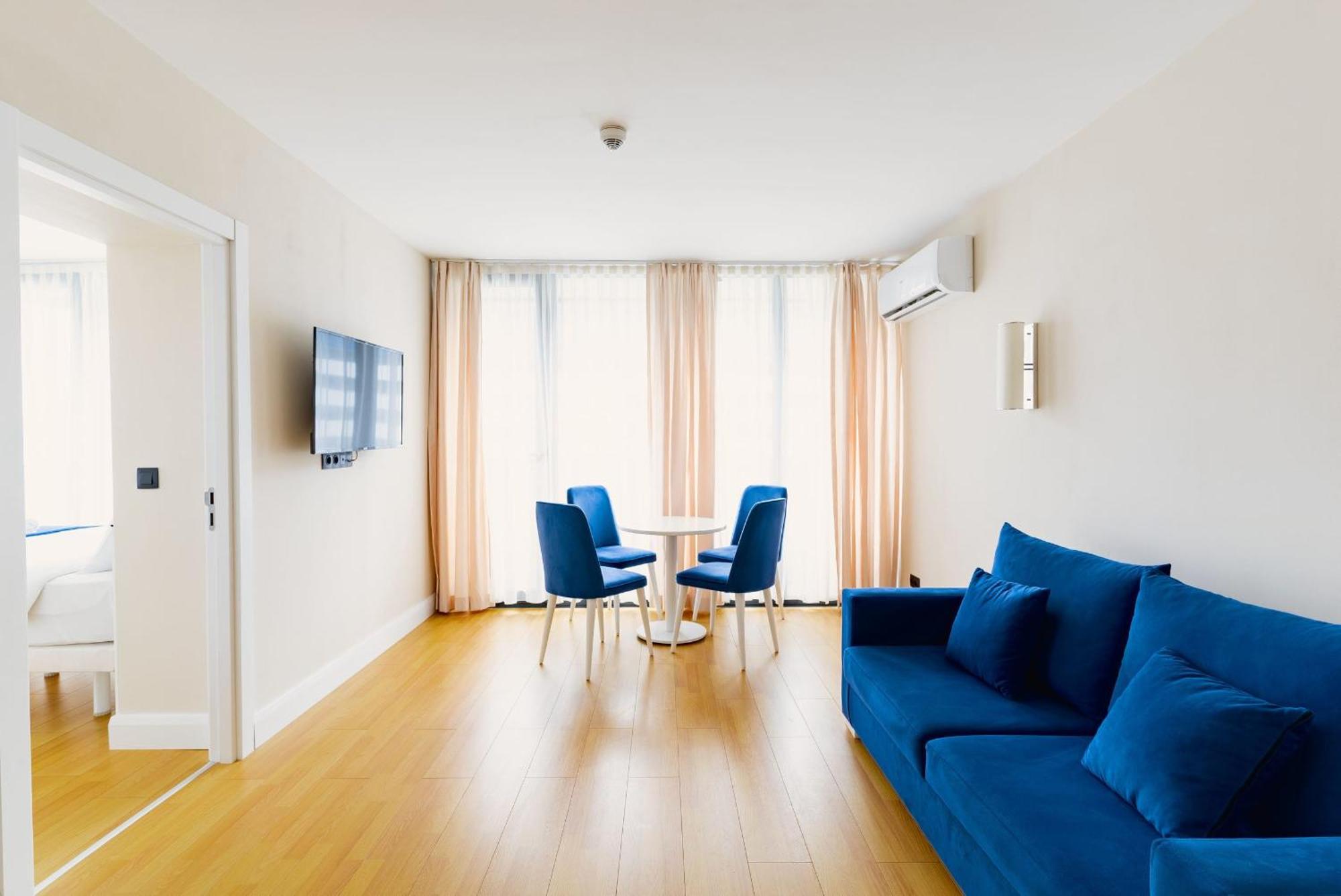 Orbi Twin Towers Aparthotel With Sea View Батумі Екстер'єр фото